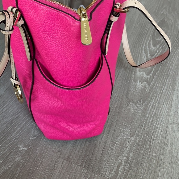 Michael Kors “Jet Set” Leather Tote - Picture 8 of 16